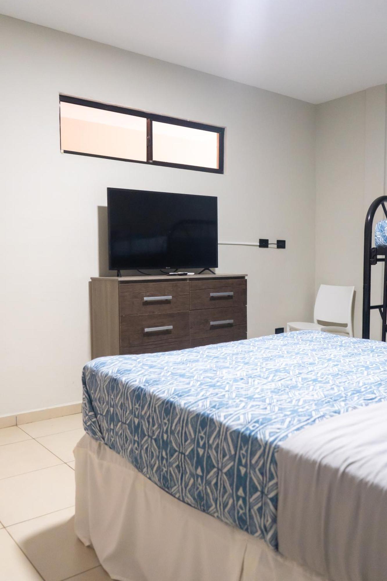 Reef On The Water Hotel Tamanique Bagian luar foto